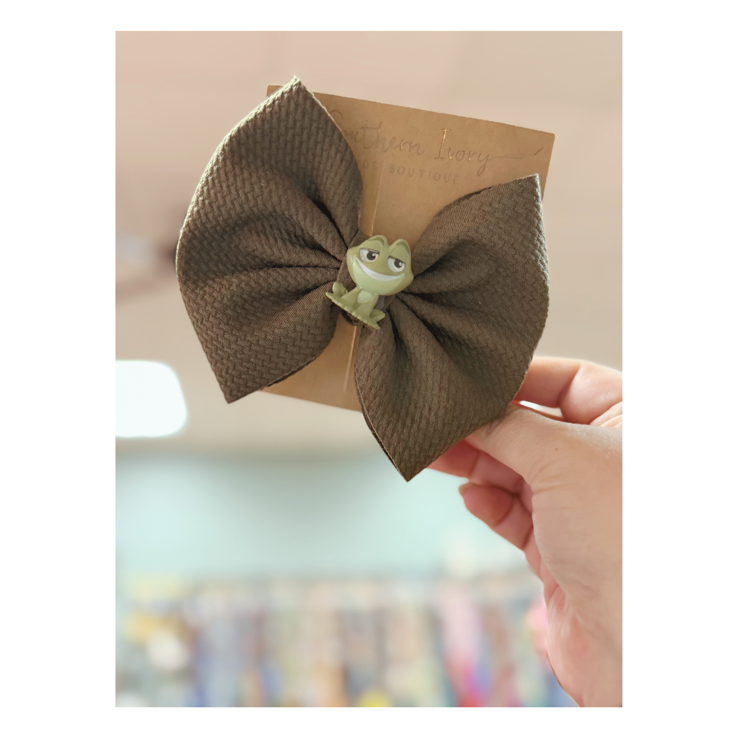 Savannah Bow - Prince Naveen (Frog)