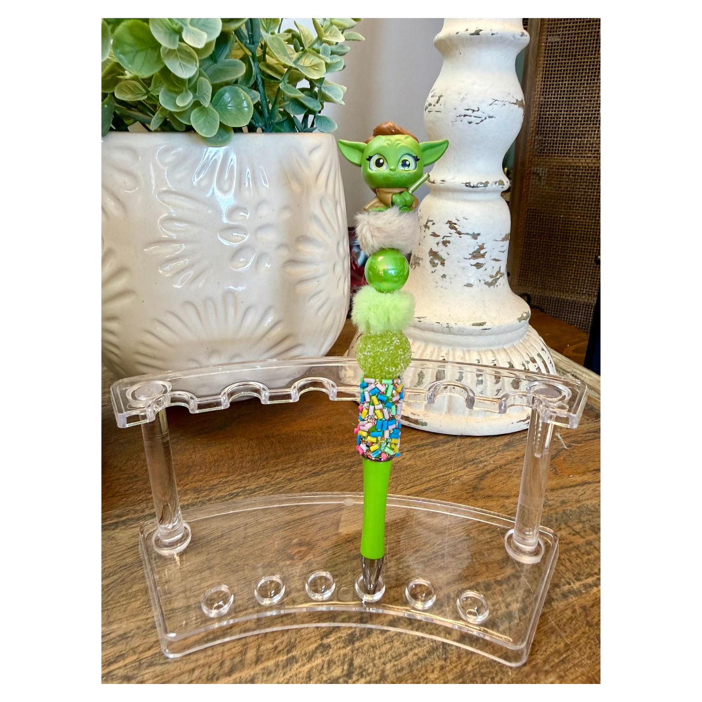 Disney Doorable Beaded Pen - Yaddle