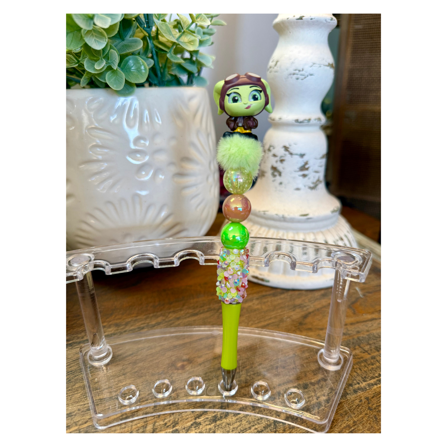 Disney Doorable Beaded Pen - Hera Sundalla