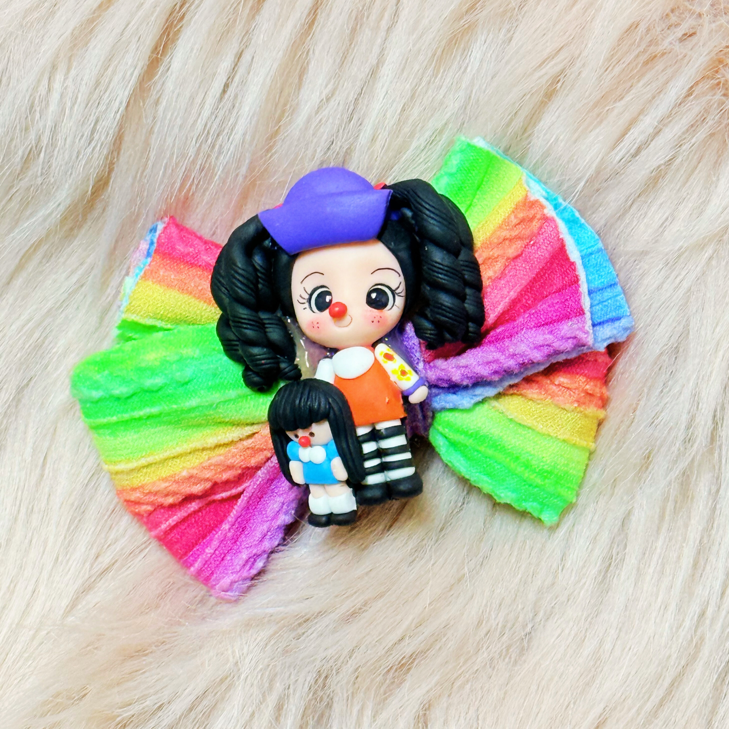 Big Comfy Couch Clay Bow