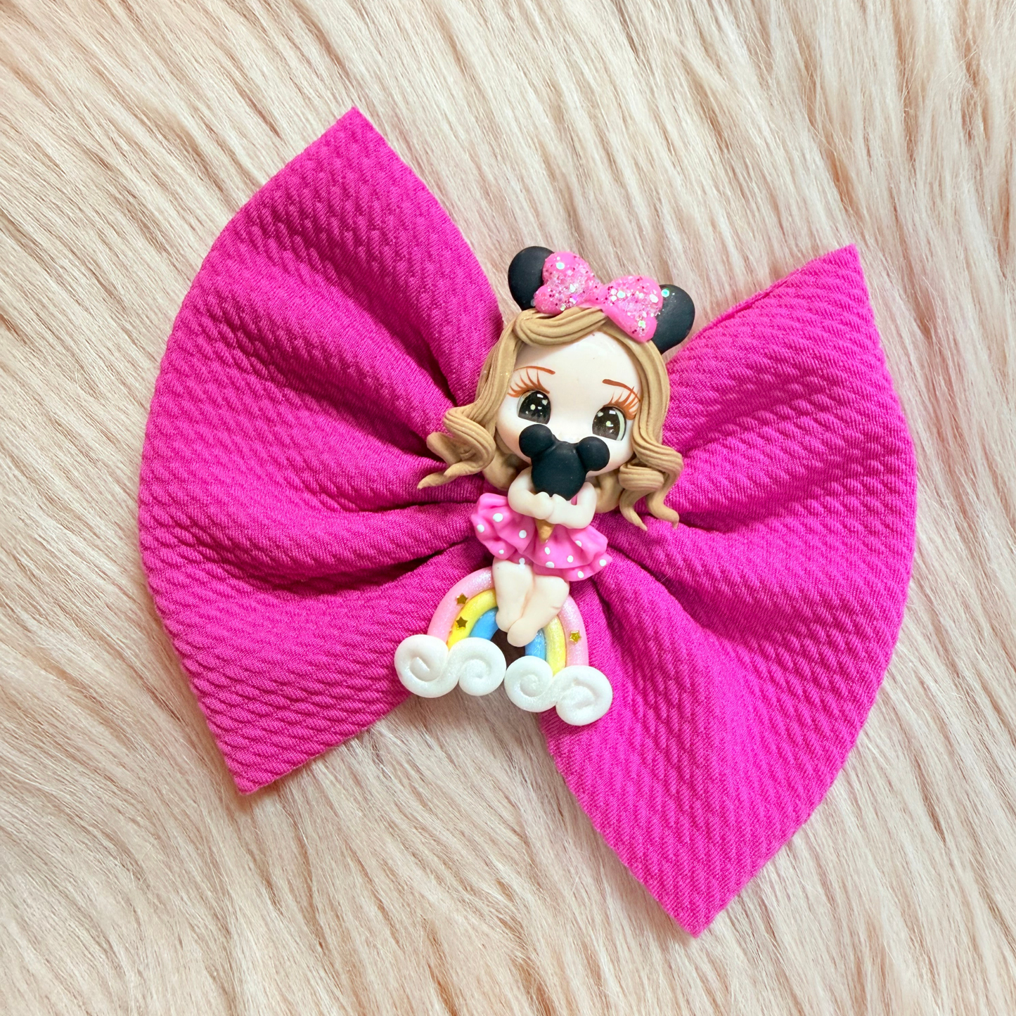 Savannah Bow - Disney Bound