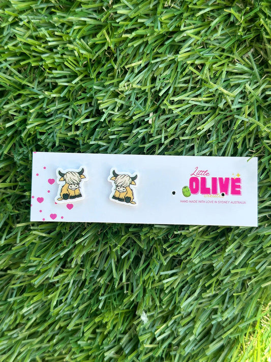 Charming Highland Cow Stud Earrings