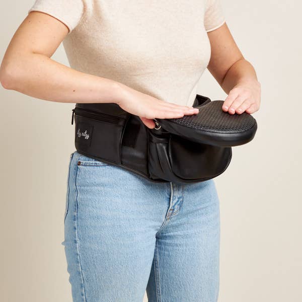 Itzy Hold & Fold