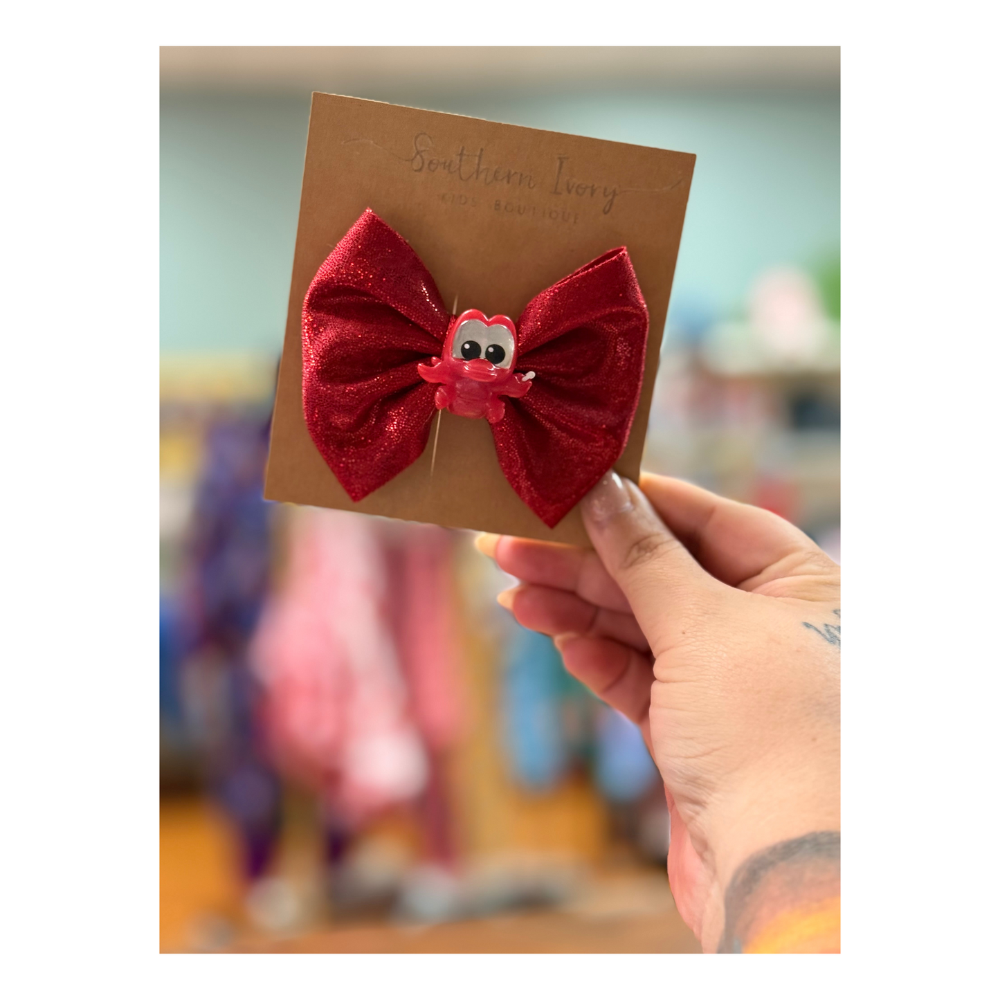 Savannah Bow - Sebastian