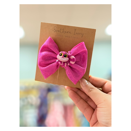 Savannah Bow - Cheshire Cat