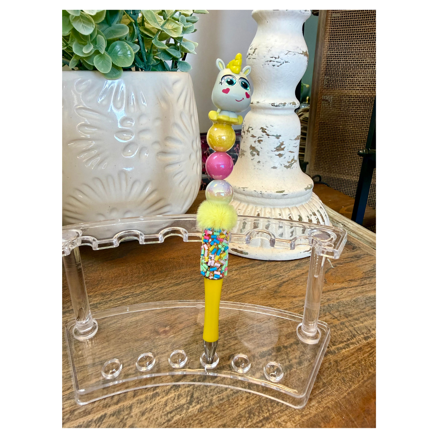 Disney Doorable Beaded Pen - Buttercup