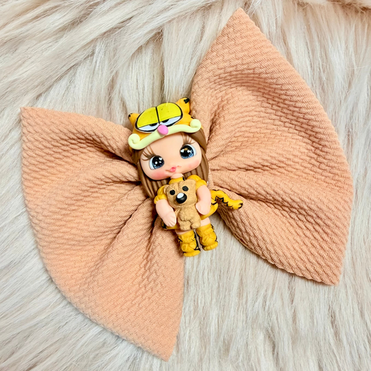 Savannah Bow - Garfield